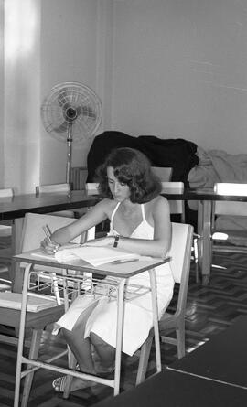 Banca de Defesa de Monografia do Curso de Especialização em Odontopediatria