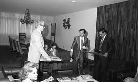 Reunião sobre o Pólo de Design Têxtil do CAL no Gabinete do Reitor