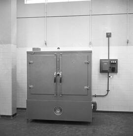 Equipamentos da Farmácia Industrial do Hospital Universitário