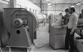 Aparelho no Pavilhão da Engenharia Mecânica do Centro de Tecnologia